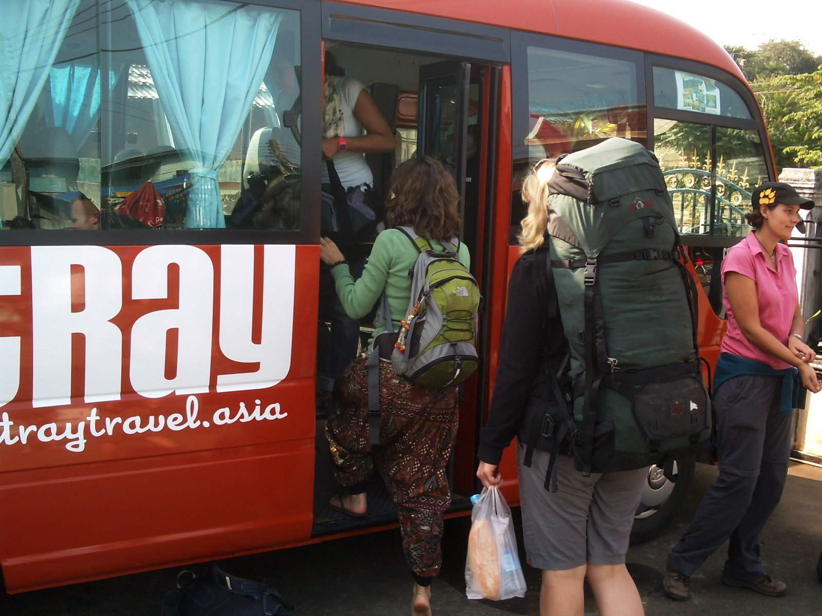 Tours can be a great way to meet people.