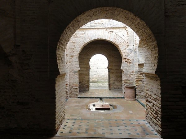 Things to do andalusia jerez alcazar fortress