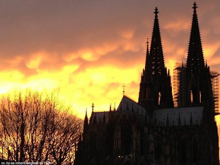 Cologne, a city for the senses 5 Cologne dom sunset - Cologne, a city for the senses