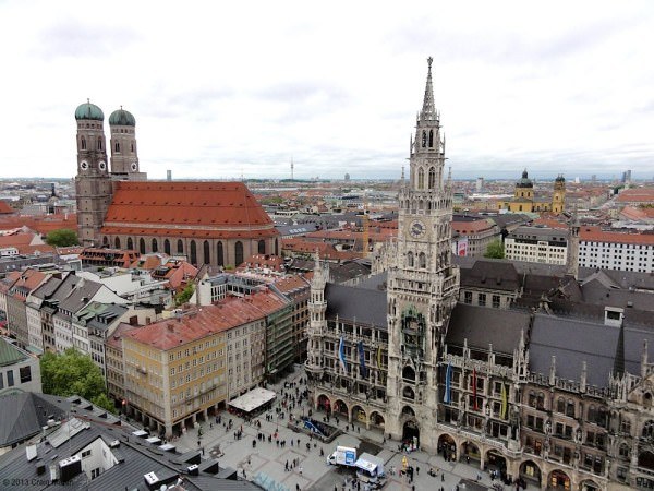 And you can see the town hall and cathedral.