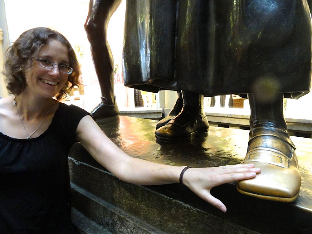 Apparently it's good luck to rub Faust's foot.