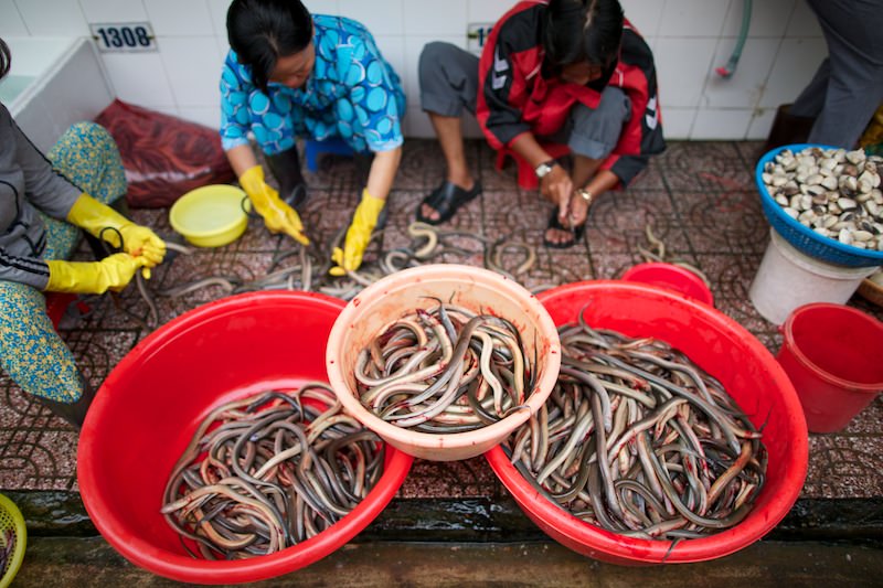 The Bến Th&agrave;nh Market.