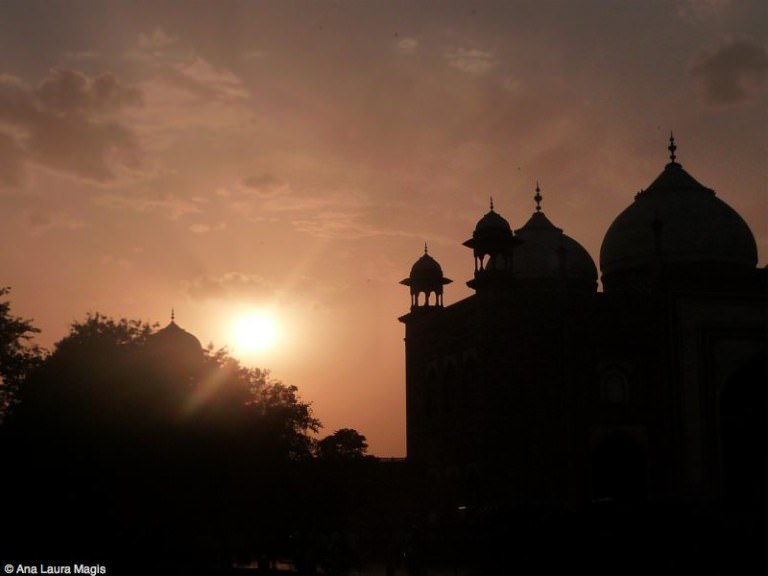 How to see the Taj Mahal like a local