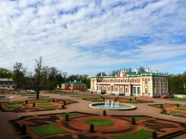 2015: A year of indie travel 4 The summer palace at Kadriorg, Tallinn