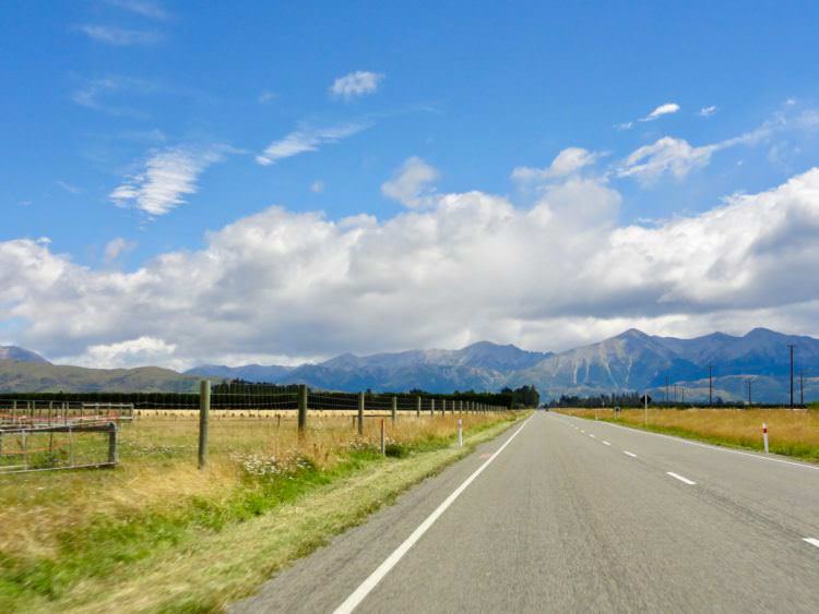 Top 40 songs: a soundtrack for your journey 2 New Zealand road