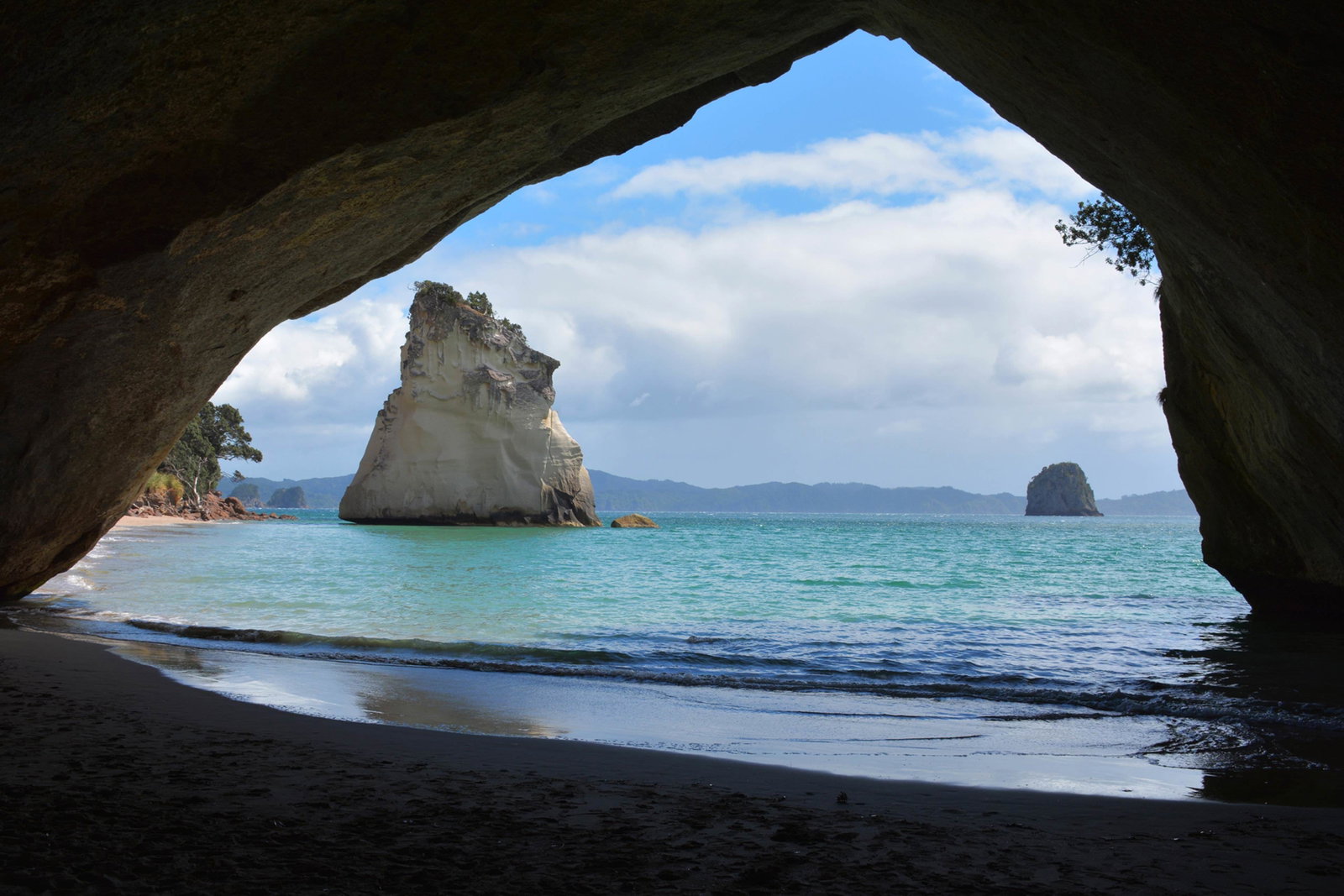 Top 5 New Zealand bays and beaches 3 Cathedral Cove New Zealand