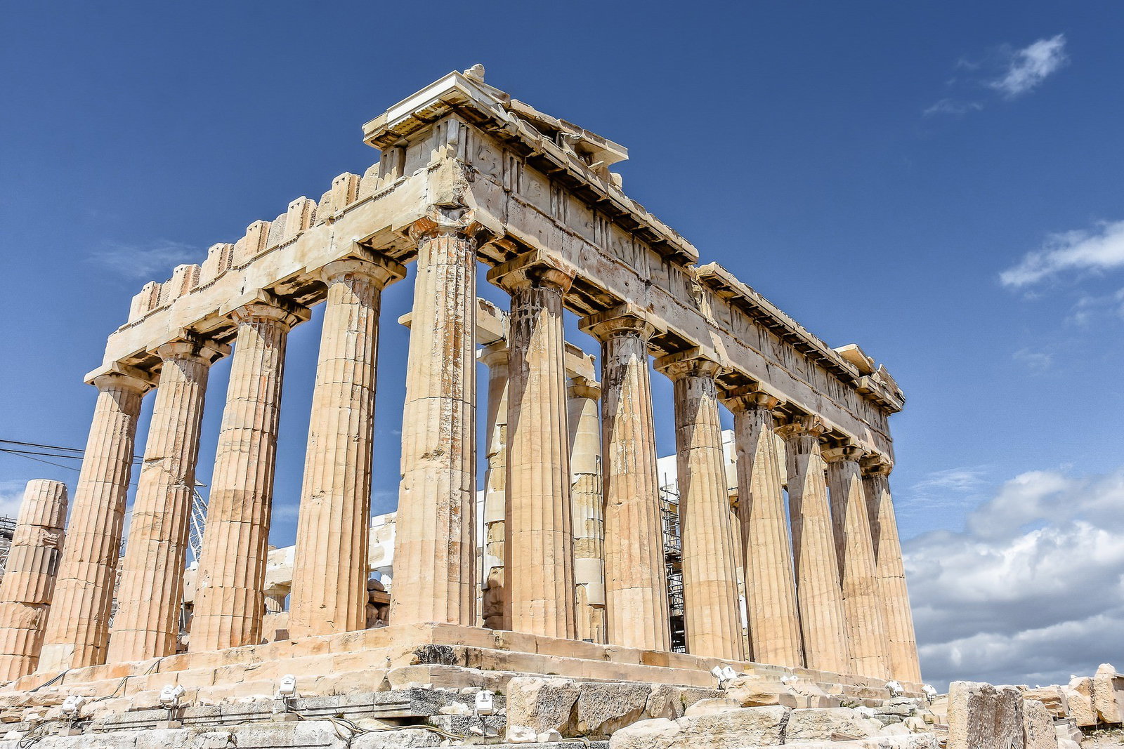 Top 10 things to do in Greece 4 Visit the Acropolis!