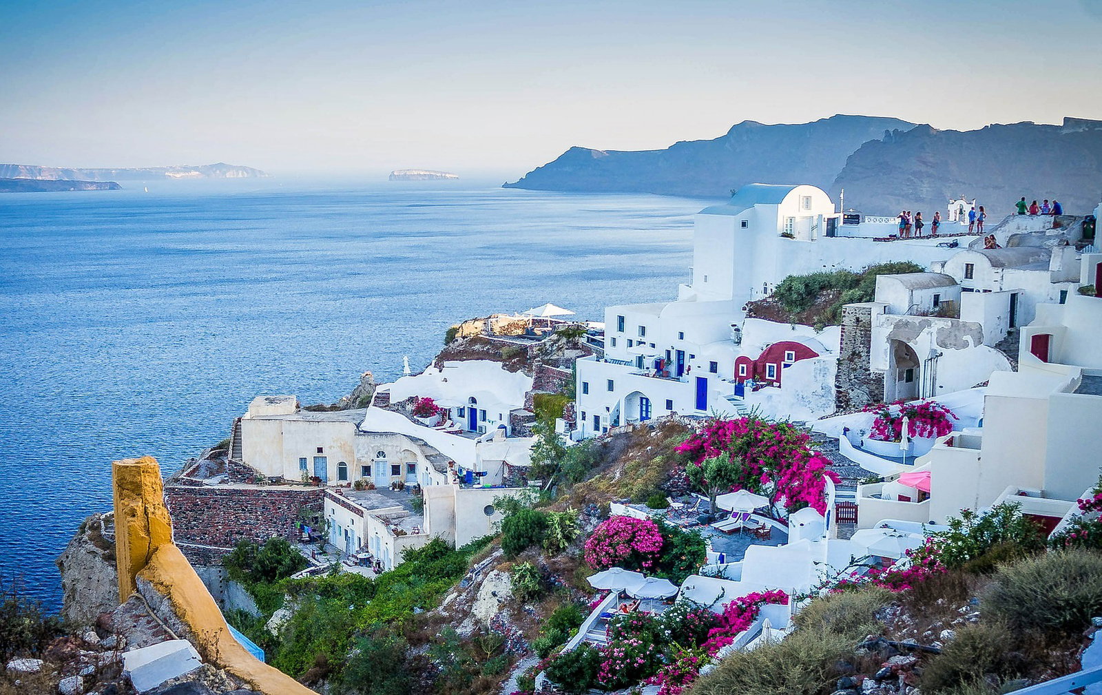 Top 10 things to do in Greece 2 Oia Greece