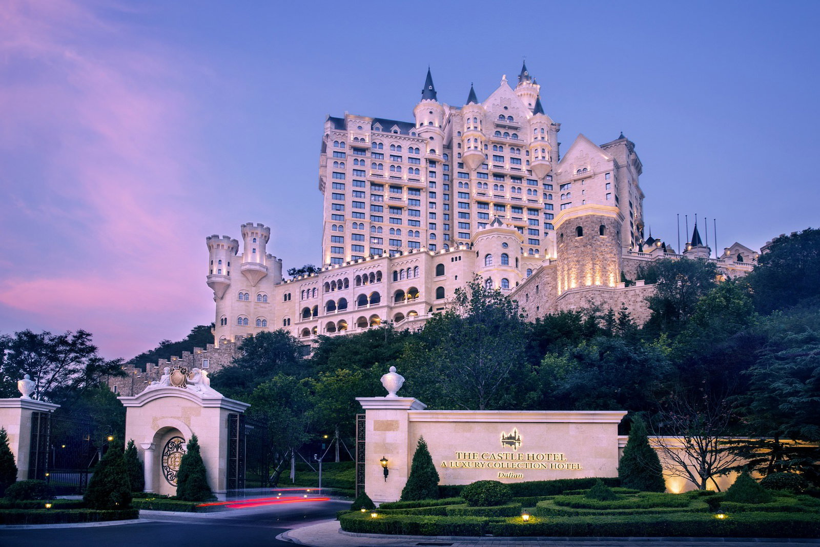 Castle hotel in Dalian