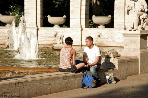 Relaxing by the water; that's Slow Travel Berlin