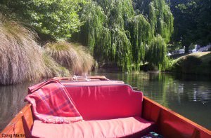 christchurch city guide punting on the avon