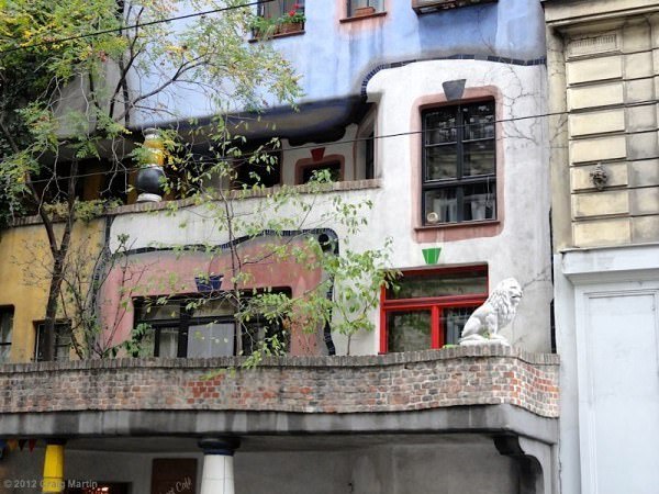 hundertwasser apartments vienna austria - Travel in Prague and Vienna podcast