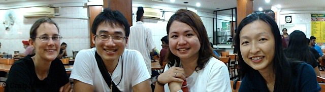 linda-dexter-natalie-ice-couchsurfing-kuala-lumpur-malaysia linda dexter natalie ice couchsurfing kuala lumpur malaysia - Travel diary 2012