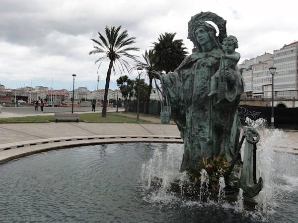 maria statue a corunna spain Statue of Maria in A Coruna