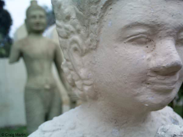 statues in the royal palace of phnom penh cambodia